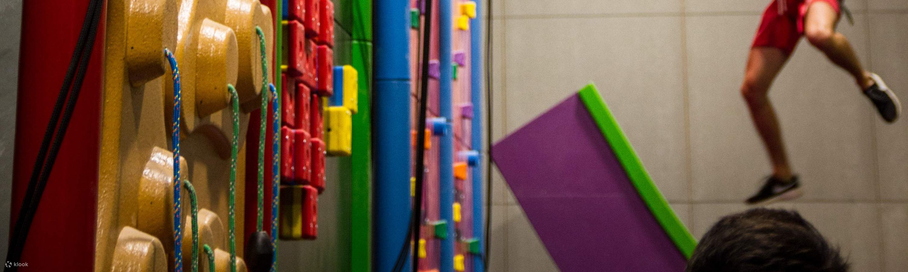 香港 Verm City 室內抱石體驗 | Clip N Climb 樂園